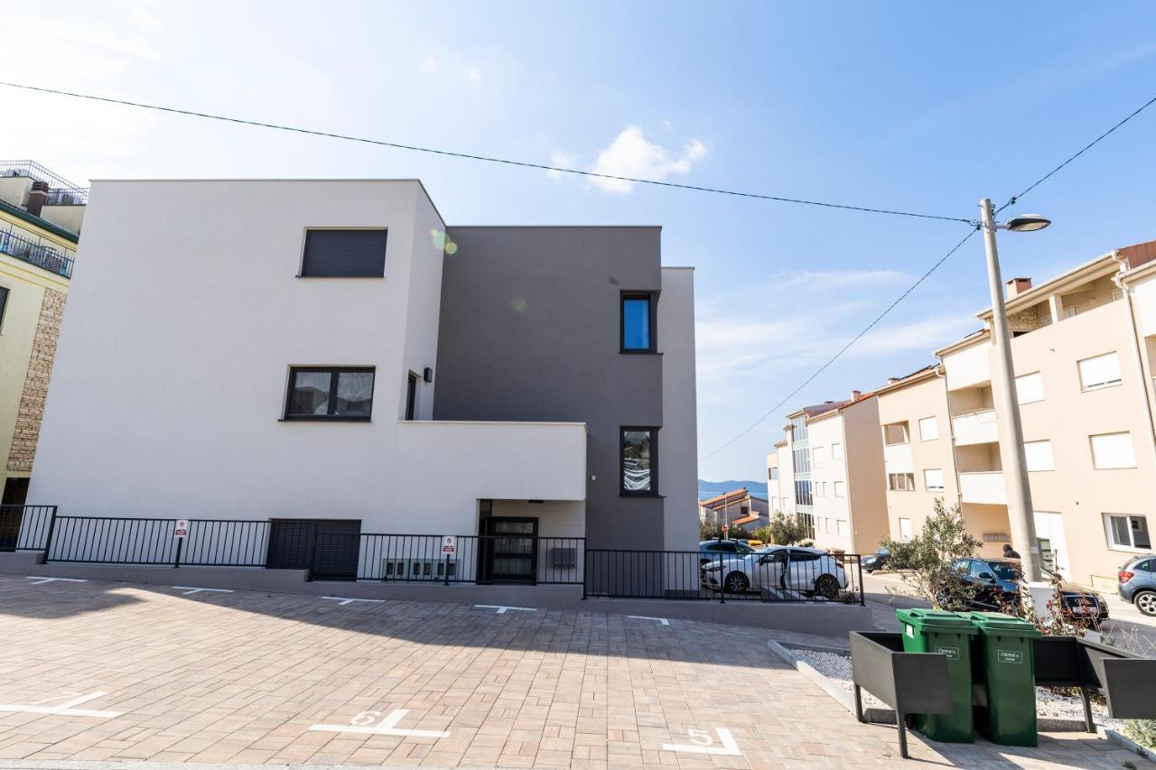 Apartman 4U Zadar Buitenkant foto